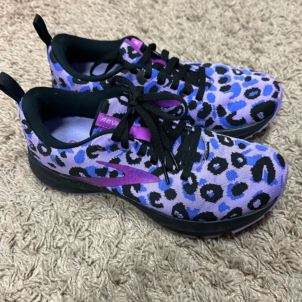Brooks revel 5 cheetah purple